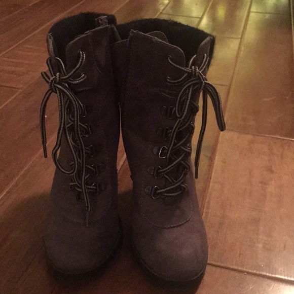 Deb Shoes - Women’s ankle boots.